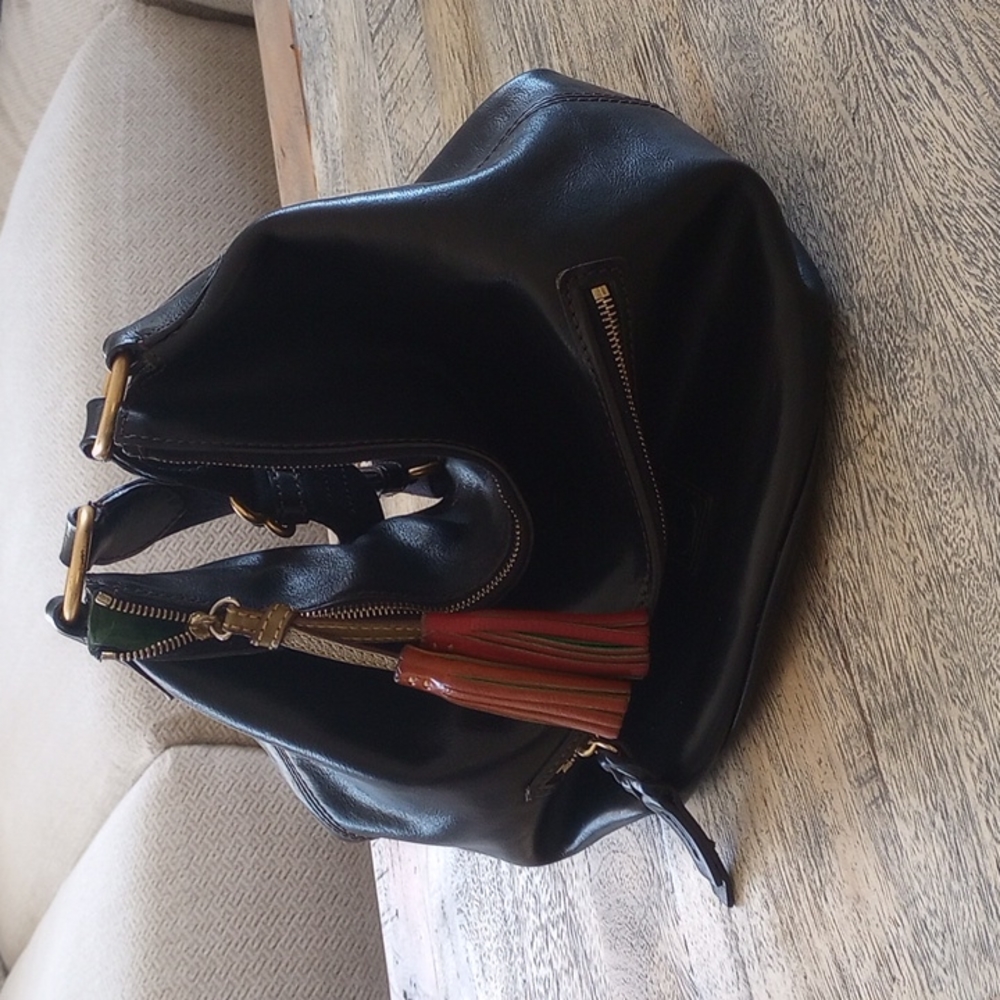 Dooney & bourke